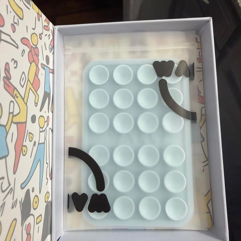 Wally Phone-cases - Picture 3 of 3
